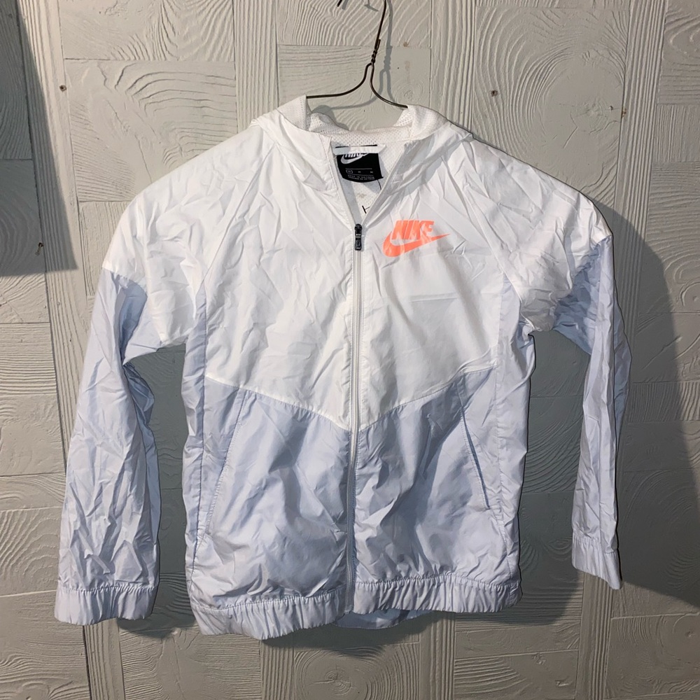Girls Lightweight Nike Wind Breaker